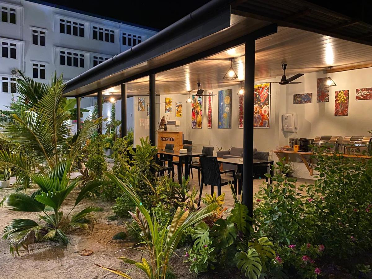 Chillax Thoddoo Hotel Екстериор снимка