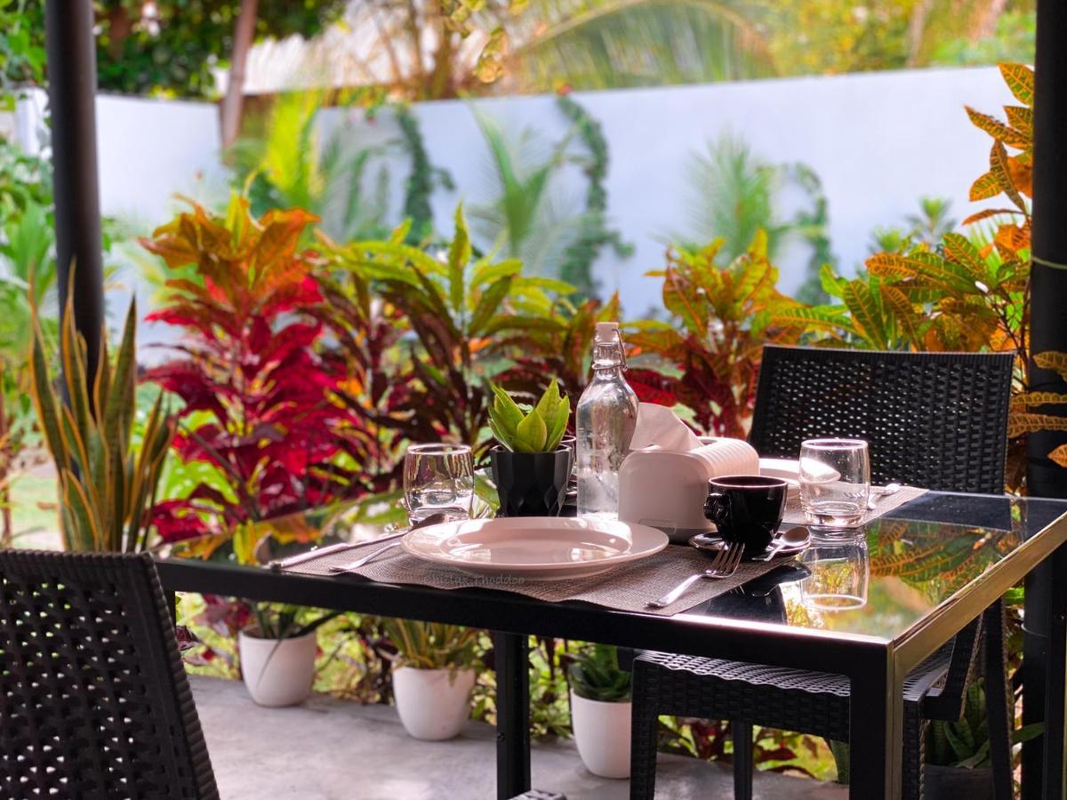 Chillax Thoddoo Hotel Екстериор снимка